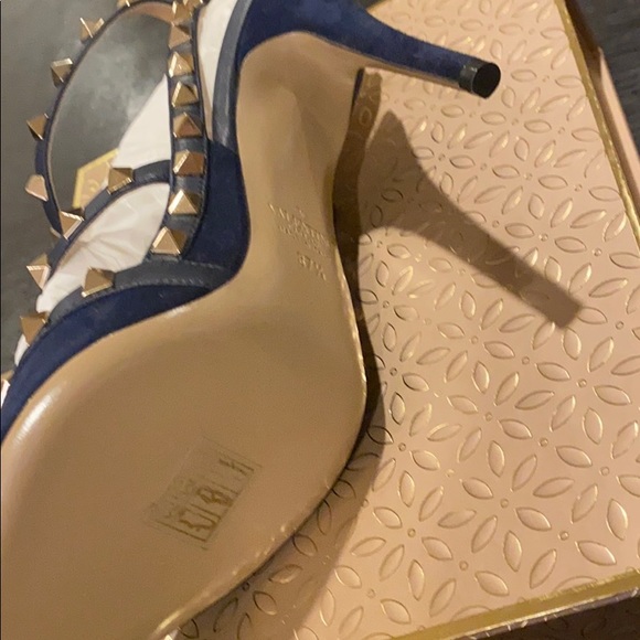Valentino Rockstud - Picture 5 of 8